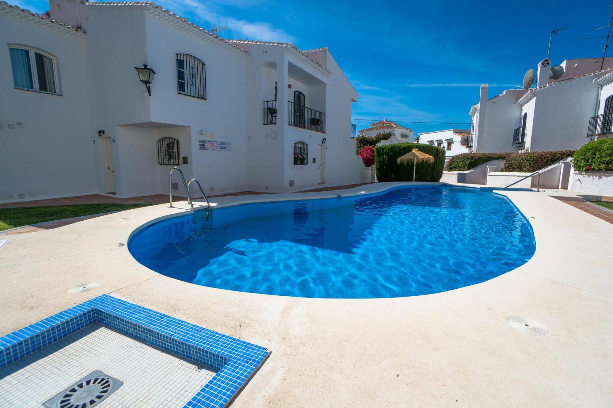 Pinos 20 Menyber Villa Nerja Eksteriør billede